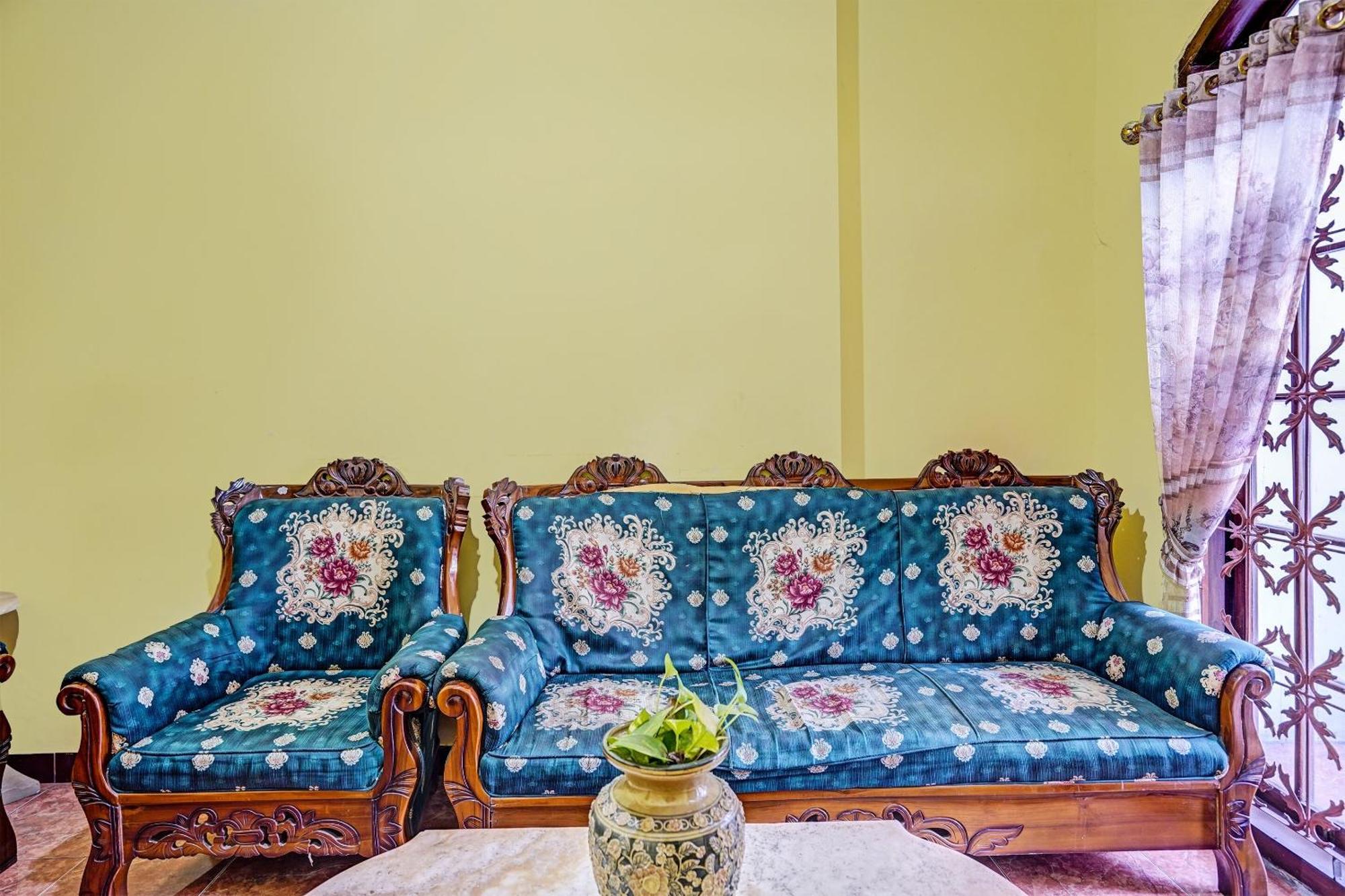 فندق Spot On 91716 Kost Yy Syariah Mojokerto المظهر الخارجي الصورة